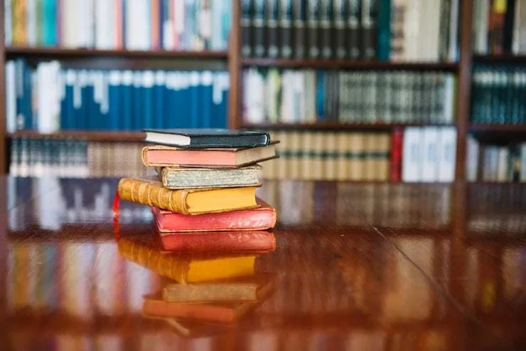 Book-Store-28